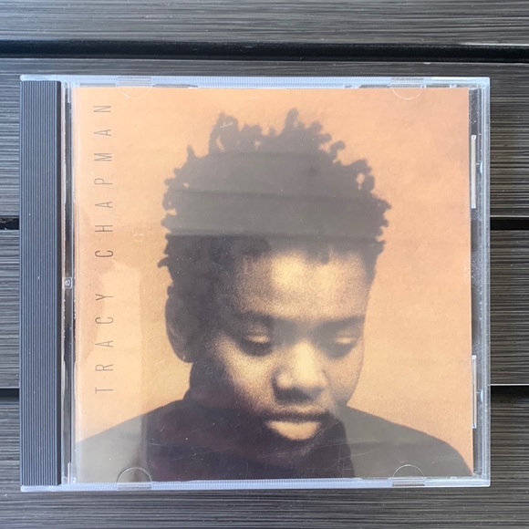 Tracy Chapman - Picture 1 of 4